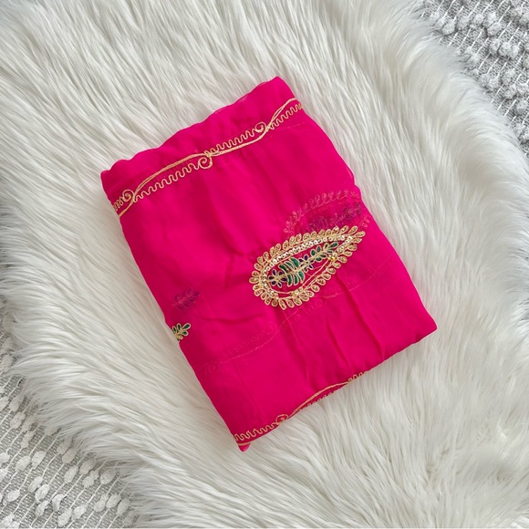 Vintage embroidered Indian scarf - Picture 2 of 5